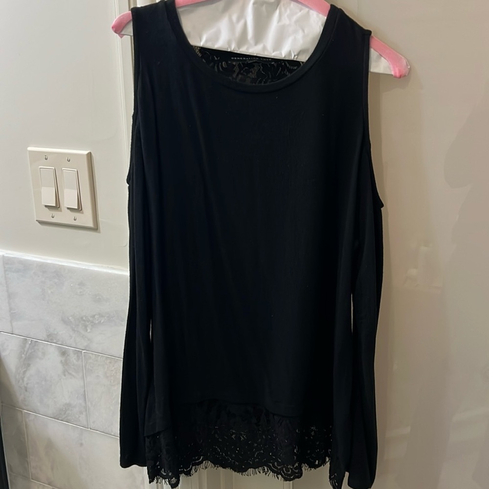 Generation Love black cold shoulder lace sweater Sz large